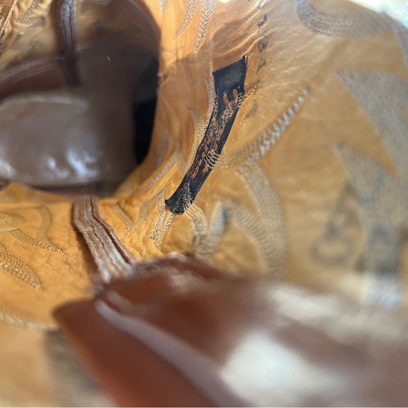 Tony Lama Tan Leather Cowboy Boots - Picture 7 of 8